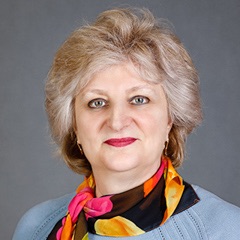 Стихина Людмила