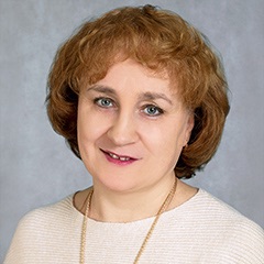 Серова Лариса